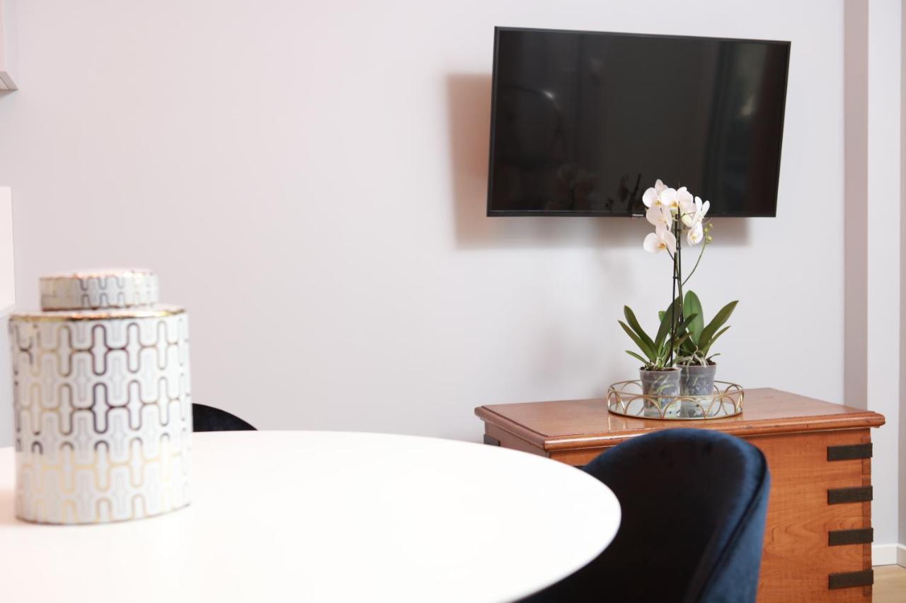Corso Magenta Prestige Apartment Милано Екстериор снимка